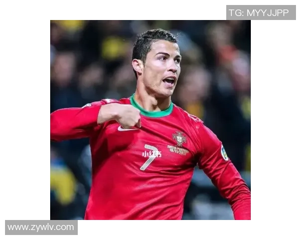 足球明星用心关爱粉丝传递温暖与力量的感人故事